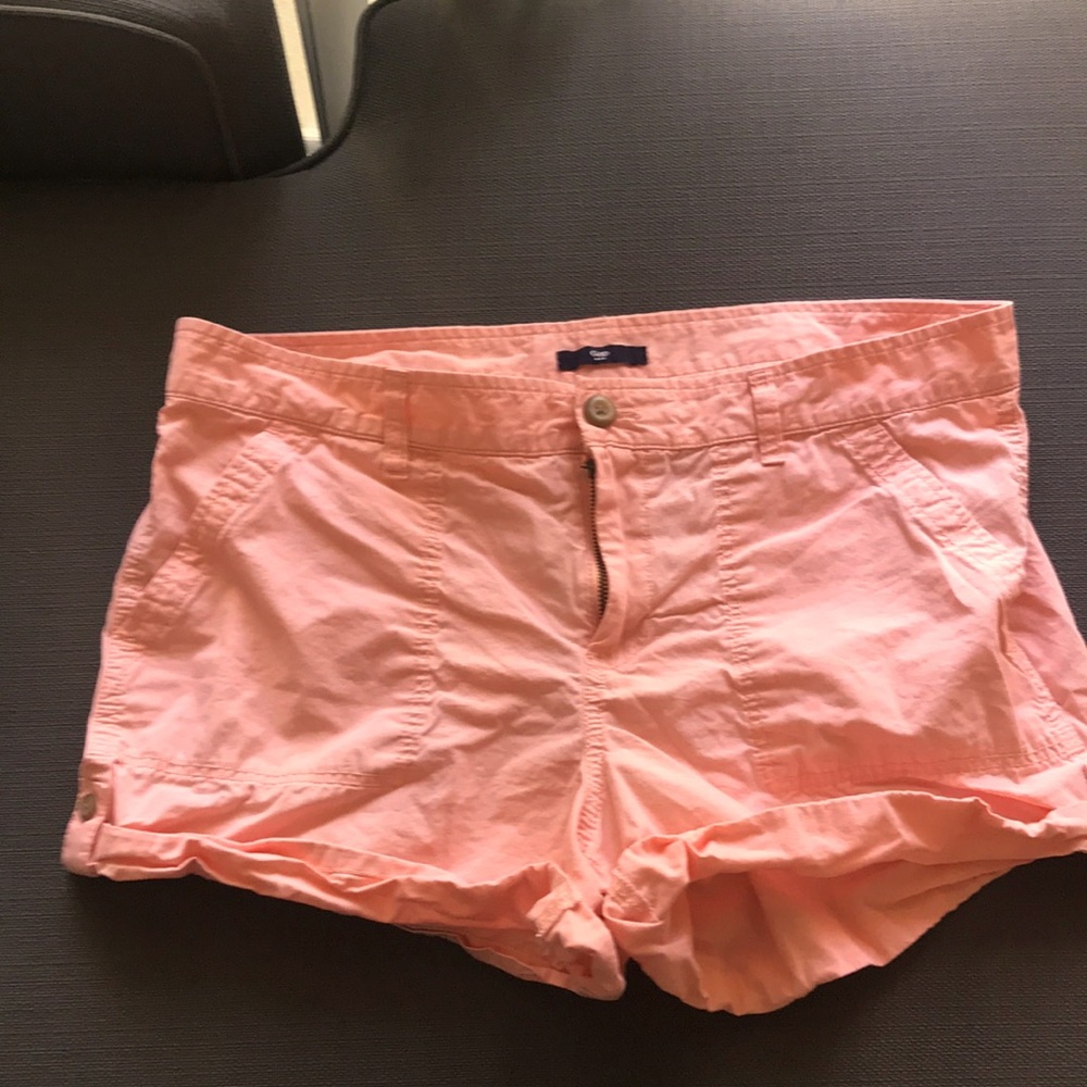 GAP shorts